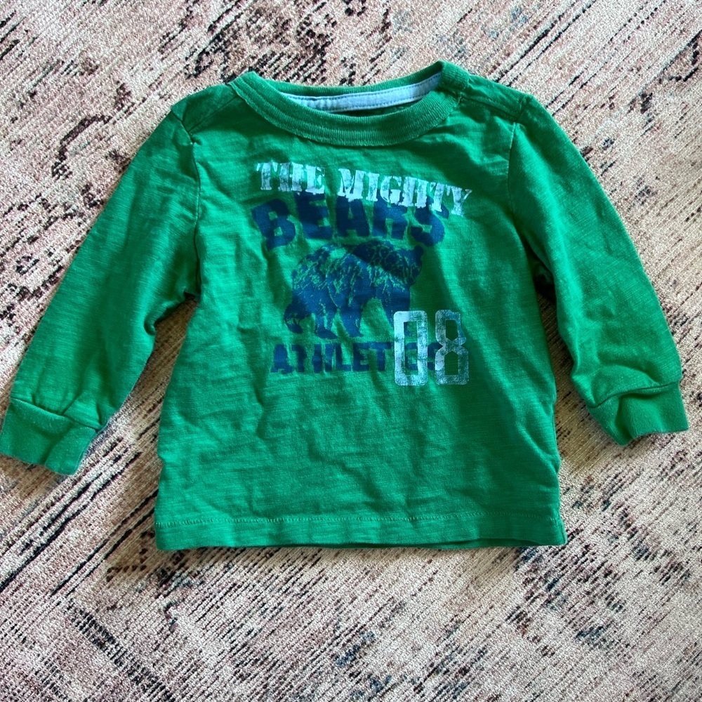 Cherokee Green Long Sleeve Tee with Crew Neck